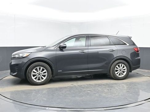 Used 2019 Kia Sorento LX image 6