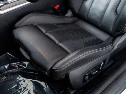 Used 2025 BMW M4 Coupe RWD image 30