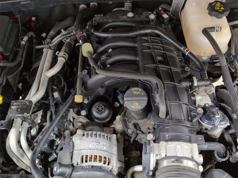 Certified 2021 Jeep Gladiator Overland w/ Popular Equipment Package image 15