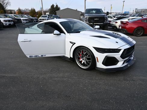 New 2026 Ford Mustang GT Premium w/ GT Performance Package image 36