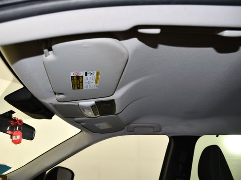 Used 2022 Mitsubishi Outlander ES image 36