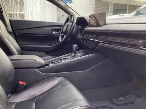 Used 2023 Honda Accord Sport image 19