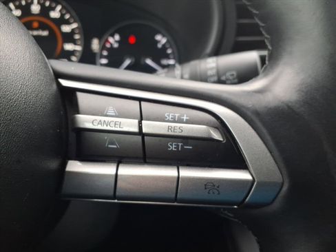 Used 2023 MAZDA MAZDA3 s image 14