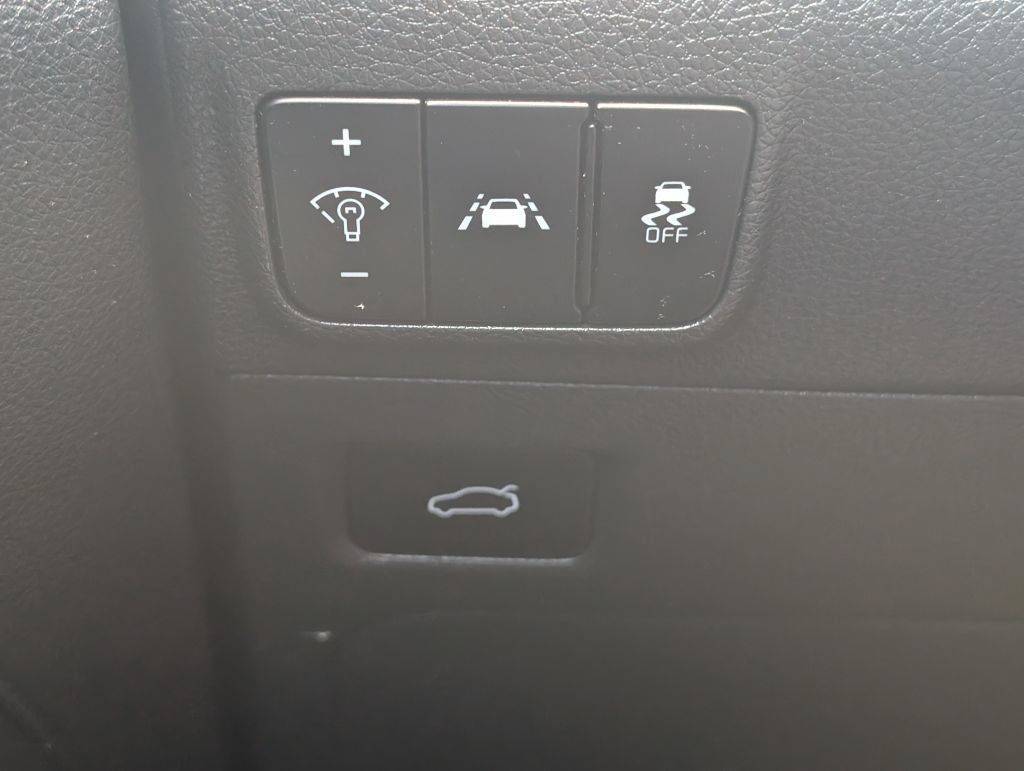 Used 2021 Kia K5 GT-Line w/ GT-Line FWD Premium Package image 12