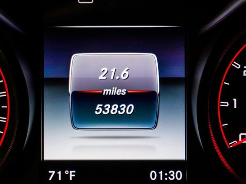 Used 2016 Mercedes-Benz AMG GT S w/ Exclusive Interior Package image 28