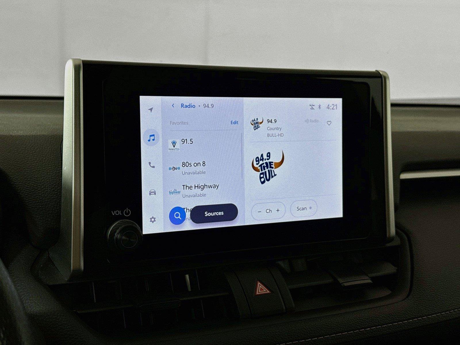 Certified 2025 Toyota RAV4 XLE AWD/4WD image 22