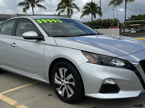 Used 2022 Nissan Altima 2.5 S image 7