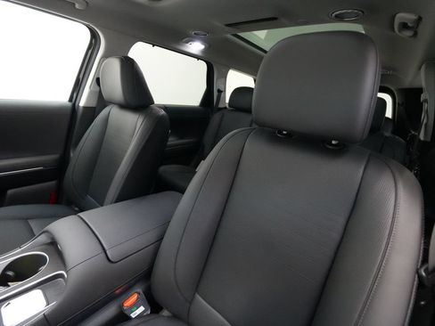 Certified 2026 Hyundai Palisade Limited AWD/4WD image 17