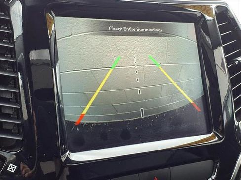 Certified 2020 Jeep Cherokee Limited AWD/4WD image 8