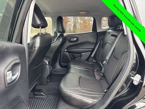 Used 2018 Jeep Compass Latitude w/ Cold Weather Group image 23