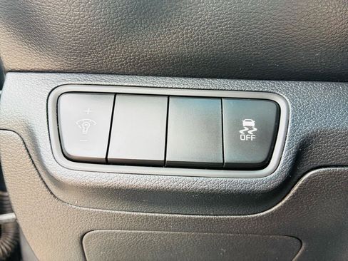 Used 2024 Kia Forte LX FWD image 27