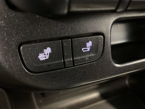 Used 2018 Chevrolet Colorado LT w/ LT Convenience Package image 20