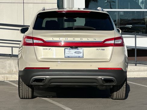 Used 2016 Lincoln MKX Reserve w/ Technology Package image 4