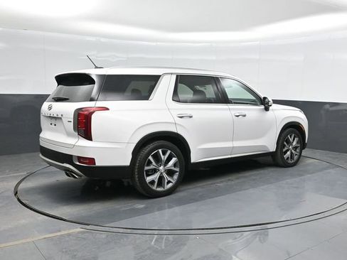 Used 2021 Hyundai Palisade SEL w/ Convenience Package image 3