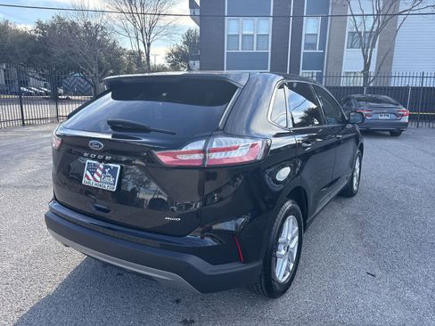 Used 2022 Ford Edge SEL image 25