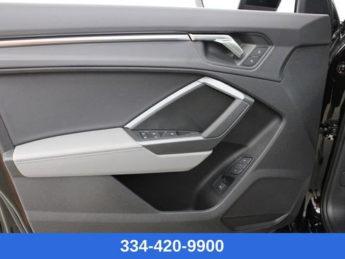 New 2025 Audi Q3 2.0T Premium image 14