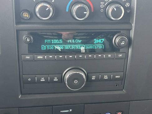 New 2025 Chevrolet Express 2500 Work Van w/ Driver Convenience Package image 13