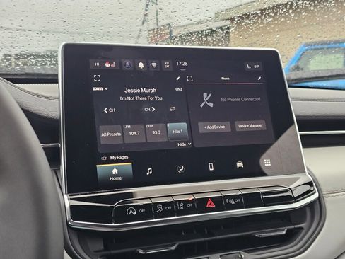 New 2026 Jeep Compass Limited image 19