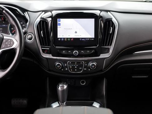 Used 2020 Chevrolet Traverse RS FWD image 36