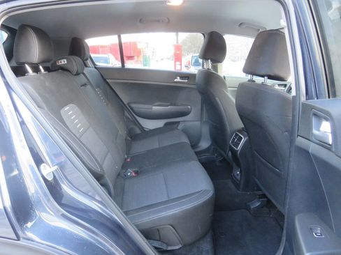 Used 2019 Kia Sportage LX w/ LX Popular Package image 20