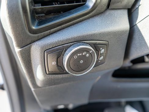 Used 2022 Ford EcoSport SE w/ SE Convenience Package image 19