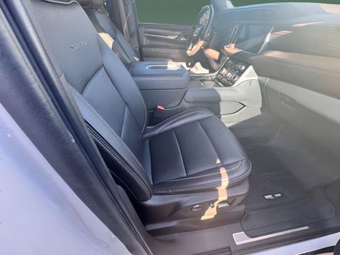Used 2021 GMC Yukon XL Denali image 19