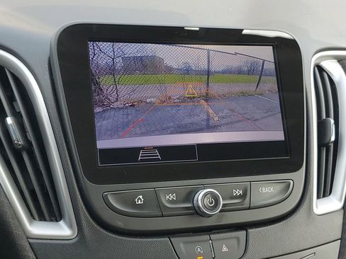 Used 2024 Chevrolet Malibu LT image 23