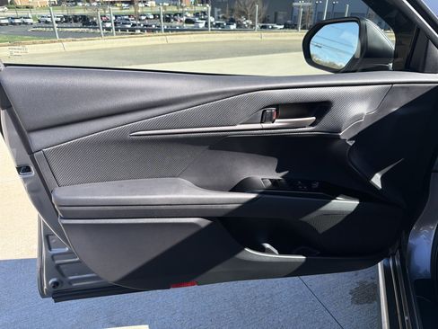 Used 2025 Toyota Camry SE w/ Multimedia Upgrade Package image 14
