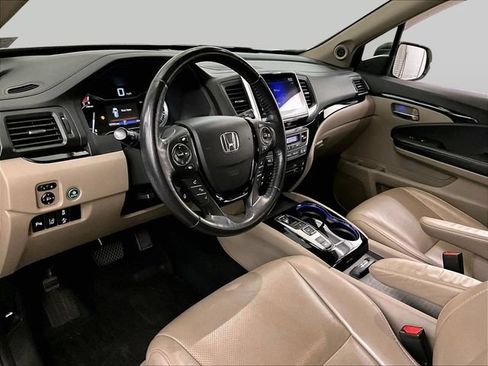 Used 2018 Honda Pilot Elite image 13