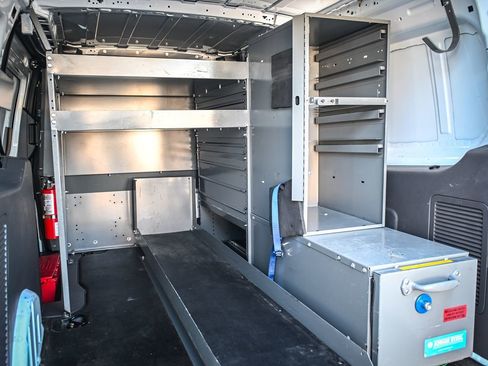 Used 2020 Ford Transit Connect XL image 15