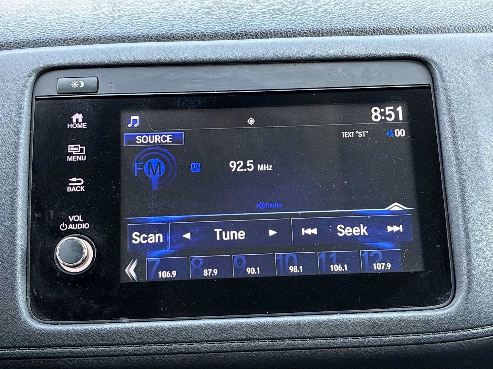 Used 2021 Honda HR-V EX image 12