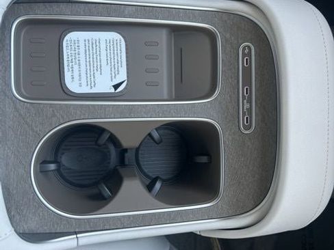 New 2026 Hyundai Palisade SEL image 8