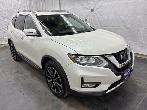 Used 2019 Nissan Rogue SL w/ Premium Package AWD/4WD image 2