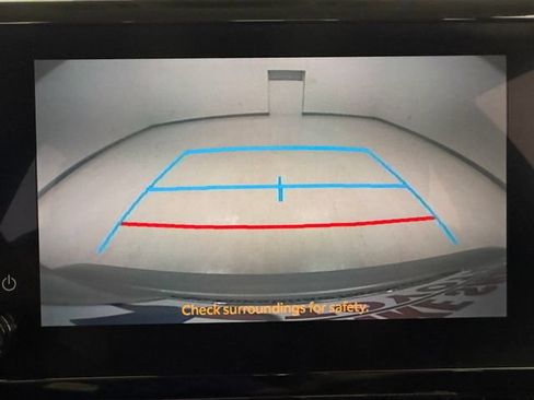 Used 2025 Toyota Corolla LE FWD image 21