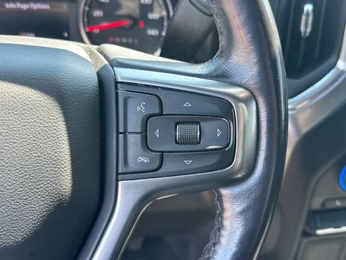 Used 2021 Chevrolet Silverado 1500 LT AWD/4WD image 17