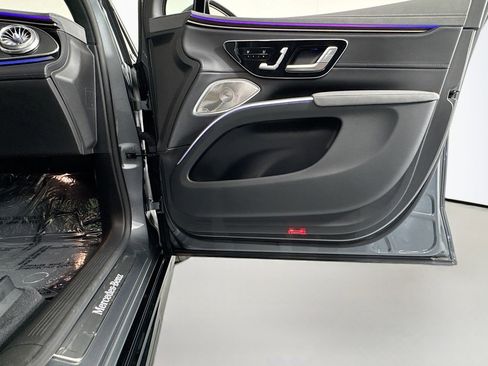 Certified 2023 Mercedes-Benz EQS 580 4MATIC SUV image 23