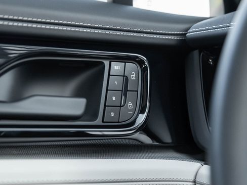 New 2026 Porsche Panamera 4 image 19