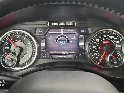 Used 2021 RAM 1500 Laramie AWD/4WD image 11