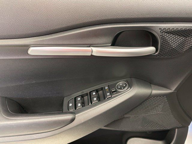 Used 2026 Kia Seltos LX FWD image 14