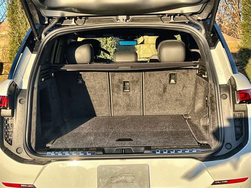 New 2026 Land Rover Range Rover Sport Dynamic SE image 18