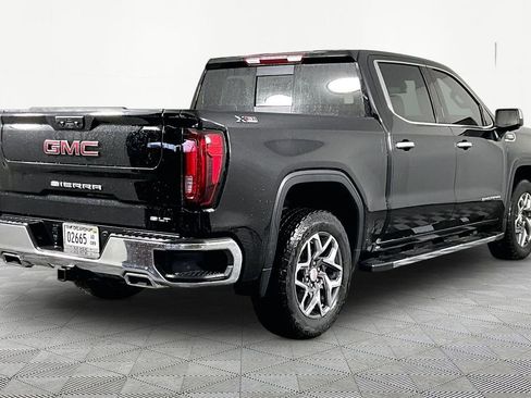 Used 2025 GMC Sierra 1500 SLT w/ SLT Premium Package AWD/4WD image 6