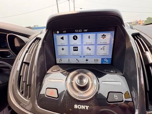 Used 2016 Ford Escape Titanium w/ Equipment Group 301A FWD image 29