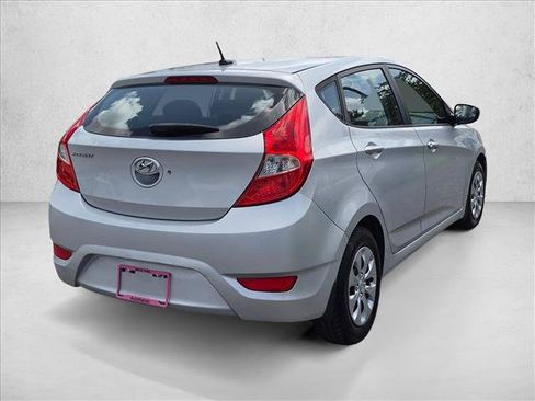 Used 2015 Hyundai Accent GS FWD image 5