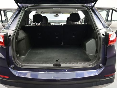 Used 2019 Chevrolet Equinox LS image 19