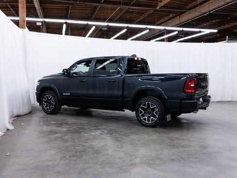 New 2026 RAM 1500 Laramie AWD/4WD image 4