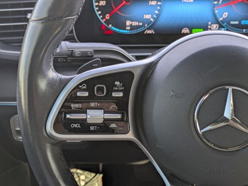 Used 2021 Mercedes-Benz GLS 450 4MATIC image 19