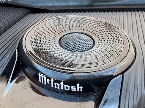 Used 2023 Jeep Grand Cherokee Summit w/ Luxury Tech Group V image 34