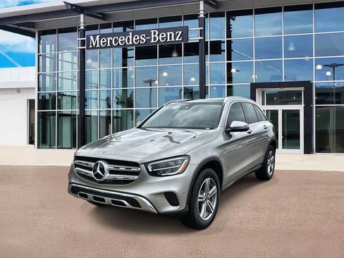 Certified 2022 Mercedes-Benz GLC 300 image 1