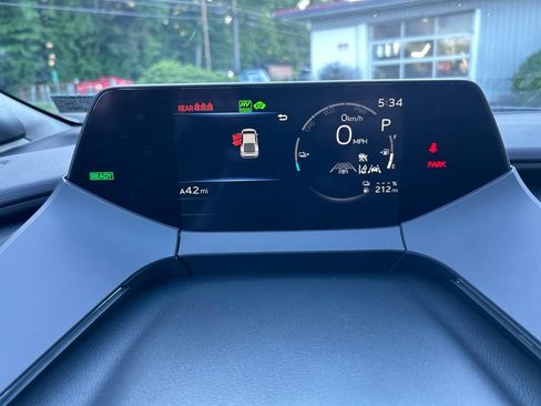 New 2026 Toyota Prius Plug-In Hybrid FWD image 15