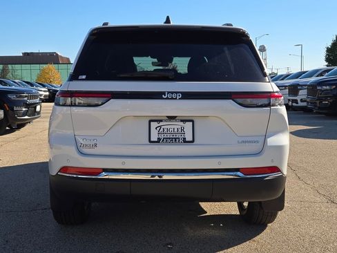 New 2025 Jeep Grand Cherokee Laredo X w/ Luxury Tech Group I image 14